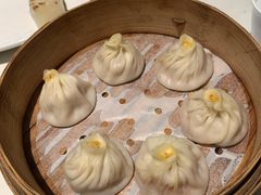 蟹粉小笼包-绿波廊(豫园店)