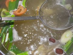 -乡土黄·鲜牛肉火锅·小龙虾(兴业街店)