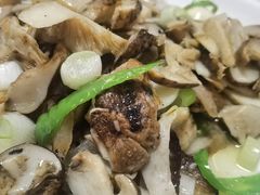 -邱二餐馆