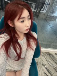 -安蒂护肤造型