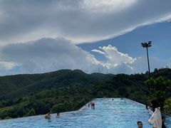 -清远熹乐谷温泉度假酒店