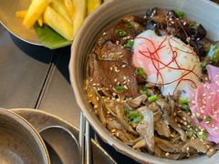 -Ameigo梅果·云贵川bistro(长宁来福士店)