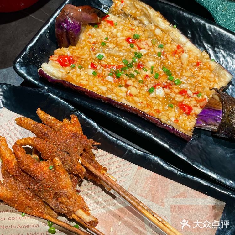在广州凌晨不睡觉去吃烤鱼……好好吃😅