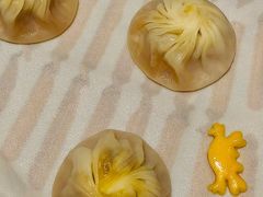 蟹粉小笼包-鼎泰丰(德基广场店)