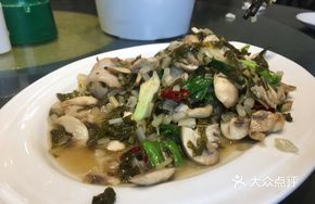 Salted Vegetable Stir-fried with Mushrooms