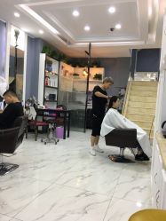 -DL HAIR SALON