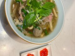 -美奈小馆·越南料理(中航城君尚购物中心店)