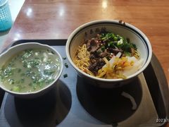 -李易面馆(树木岭店)