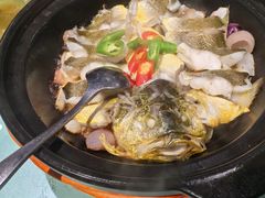 砂锅焗大黄鱼-苏先生海鲜渔庄(金桥店)