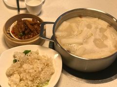 -煲王粤菜餐厅(中侨中心店)