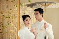 -樱花婚纱摄影