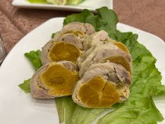 咸蛋黄鸡肉卷-瑞福园联谊餐室(茂名南路店)