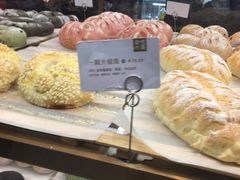 -奈雪的茶(湖滨银泰in77C区PRO店)