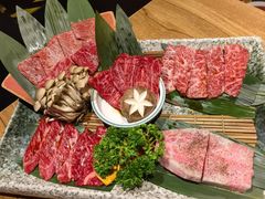 -炼火烤肉店