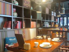 -索溪山寨·湘西饮食文化博物馆(标志门店)