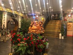 大堂-九花山烤鸭店