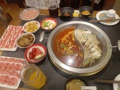 -沸炉重庆老火锅(军事博物馆店)