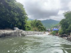 -虎啸峡漂流