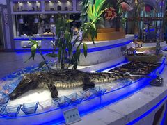 -澜悦港海鲜体验主题餐厅