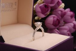 DSC_8280-威德钻石-克拉钻大本营(南京东路店)