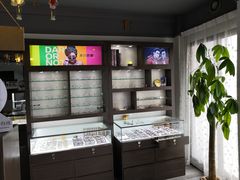 -视野联行眼镜蔡司·依视路官方授权店(顺城店)