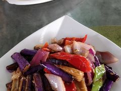 -四川小胡子海鲜(丁村万人海鲜广场店)