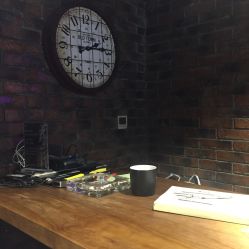 -鳌首刺青纹身 穿孔饰品店