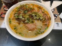 -凯峰鱼汤米线(金利達店)