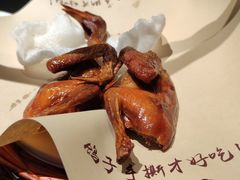 -鸽子侯·家宴·平价海鲜(市图书馆店)