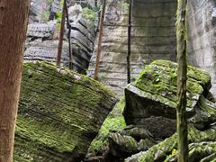 -梭布垭石林景区