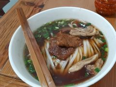 -矮子粉店1985·长沙米粉(湘春路店)