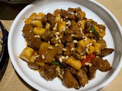松子牛肉炒年糕-兔爸私家小厨(新北万达店)