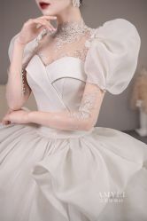 -艾米丽婚纱礼服