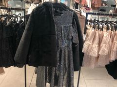 -ZARA(凯德乐峰广场店)
