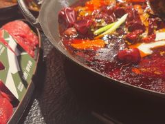 -鹿鸣山草本茶香火锅(园西路店)