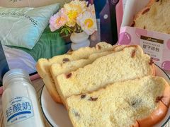 -皇冠幸福里动物奶油生日蛋糕(万达店)