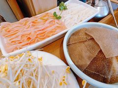 -周师兄大刀腰片火锅(磁器口直营店)