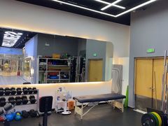 -VLines耀能运动24小时·月付制健身(京广桥店)