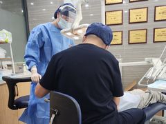 -上海仁爱医院口腔科 · 种植