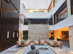 -上海中航虹桥机场泊悦酒店