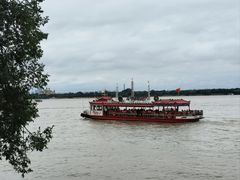 -人民防洪胜利纪念塔