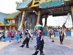 -七彩云南欢乐世界