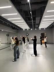 -WOULP舞铺·舞蹈室