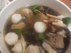 -手劲鱼丸馄饨铺(哈一百店)