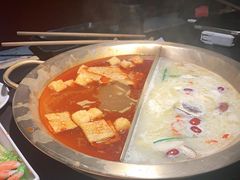 -九鼎轩脆毛肚火锅(南京东路店)