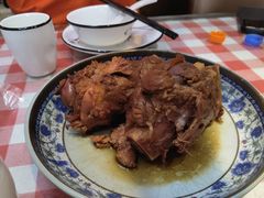 酱骨棒-东北哈尔滨酱骨头馆房掌柜铁锅炖