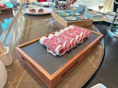 -青岛遇见米兰(八大关店)