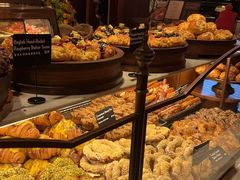 -BUTTERFUL&CREAMOROUS 黄油与面包(西单大悦城店)