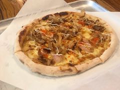 -I HOLIC艾豪丽披萨(KKone店)