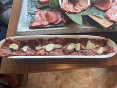-炼火烤肉店